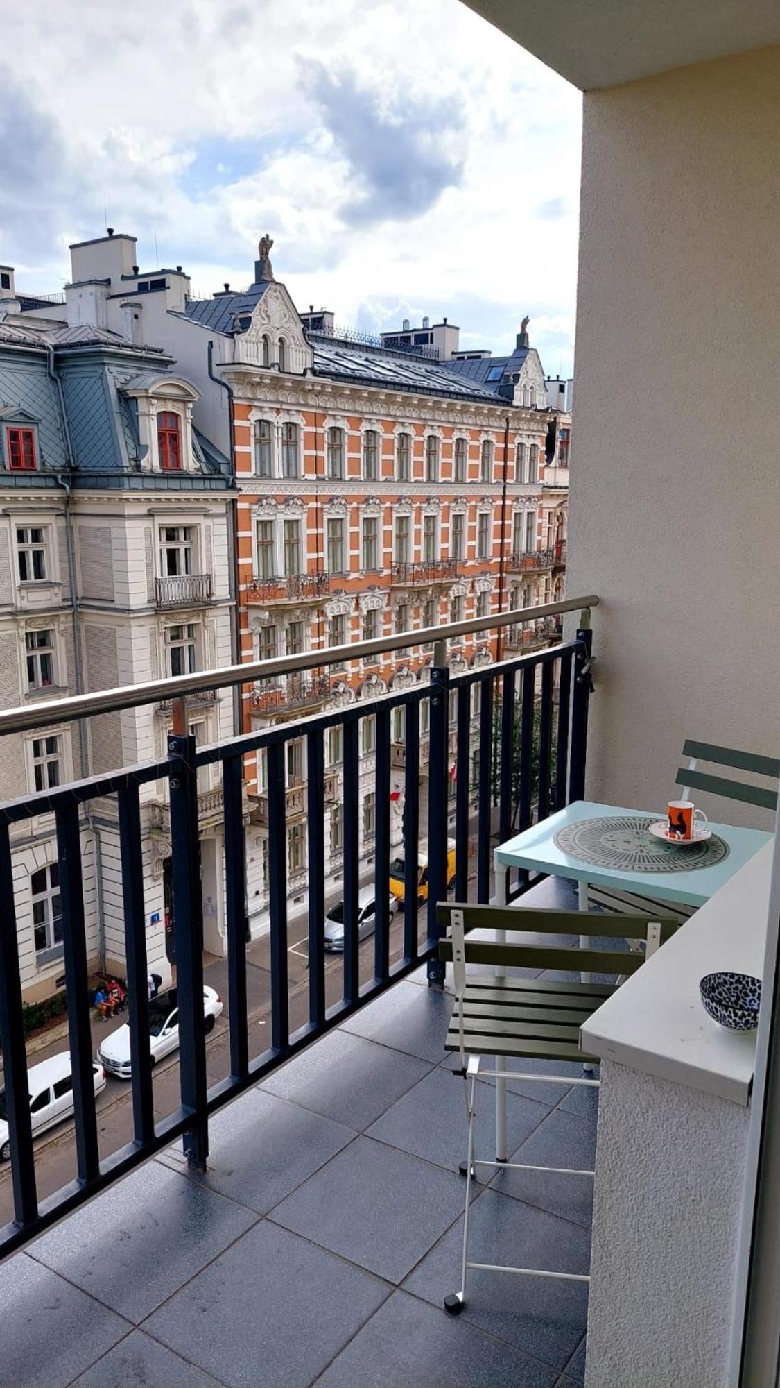 Comewa Apartments Warsaw Exterior photo